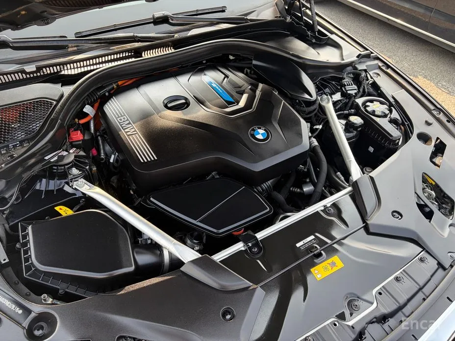 Фото 13 - BMW 5 Series