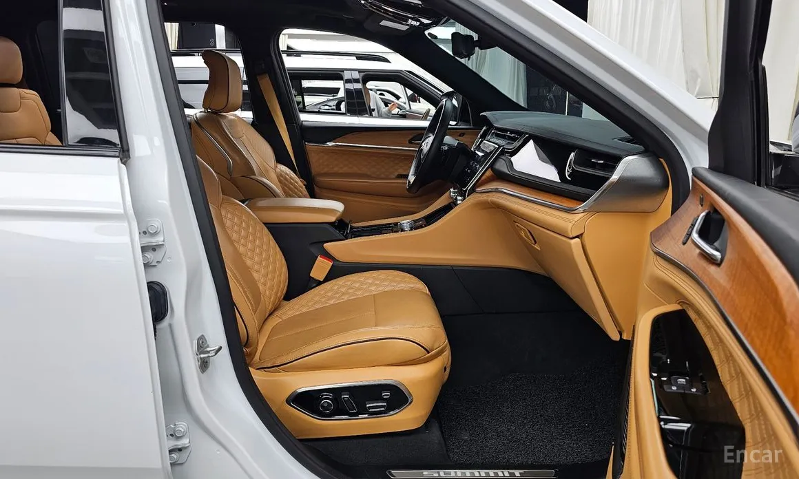 Фото 11 - Jeep Cherokee