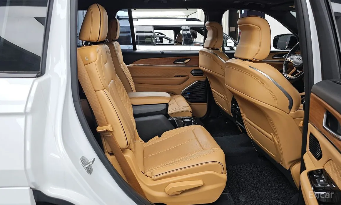 Фото 12 - Jeep Cherokee