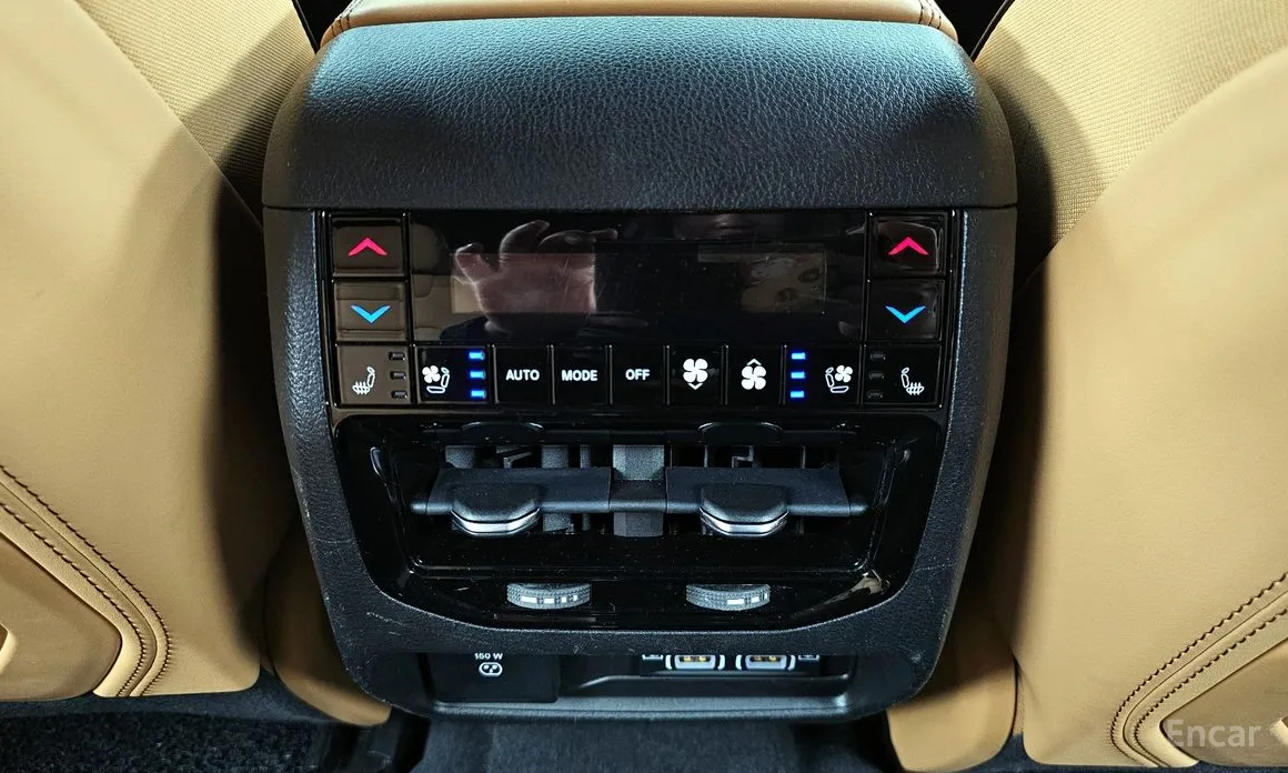 Фото 18 - Jeep Cherokee