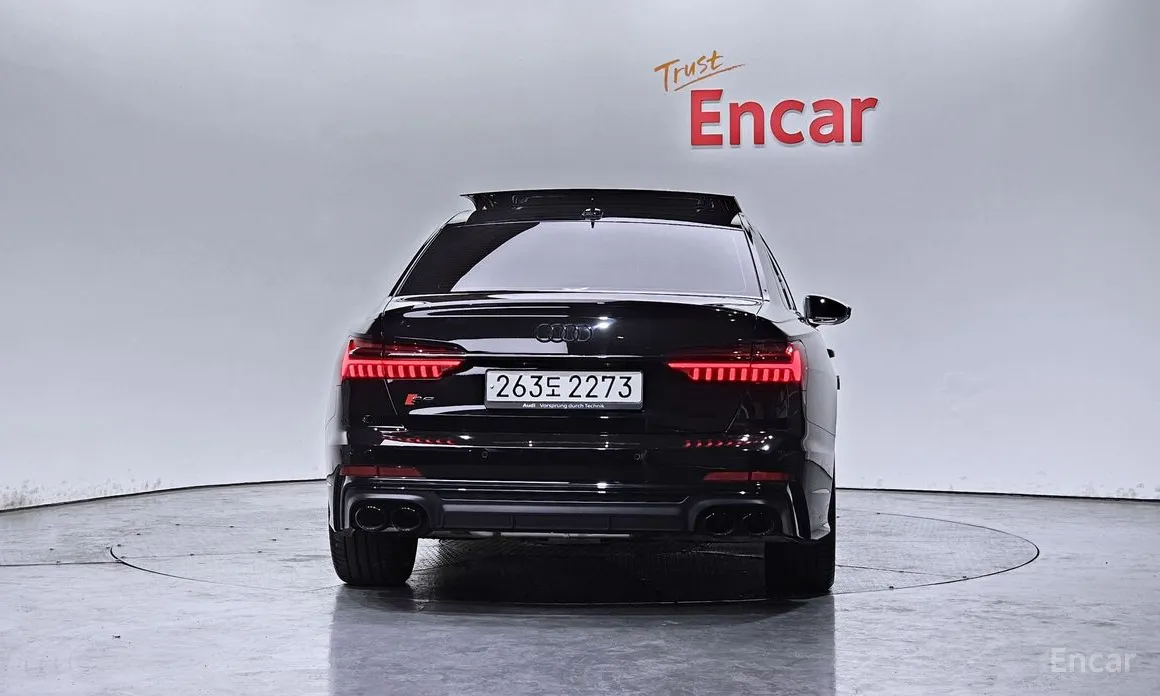 Фото 4 - Audi S6