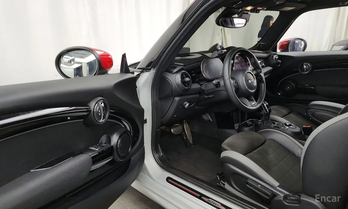 Фото 10 - Mini Cooper