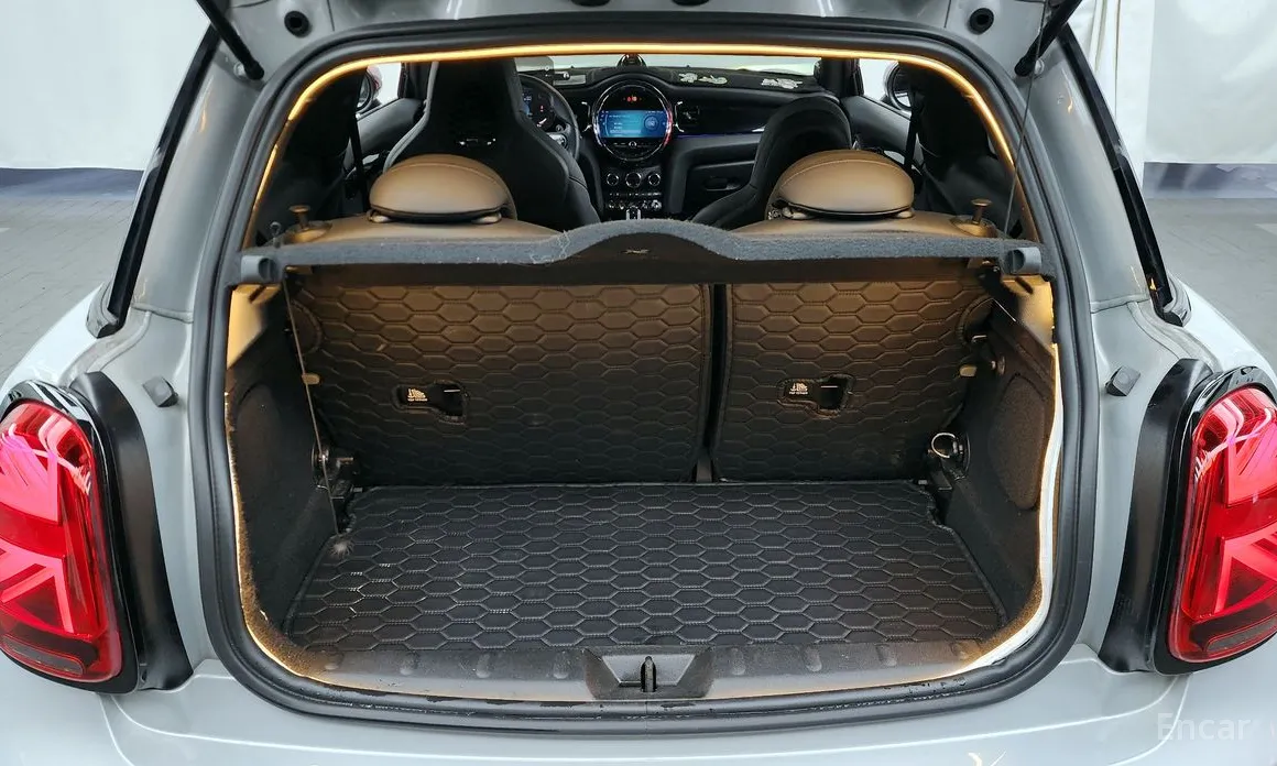 Фото 19 - Mini Cooper