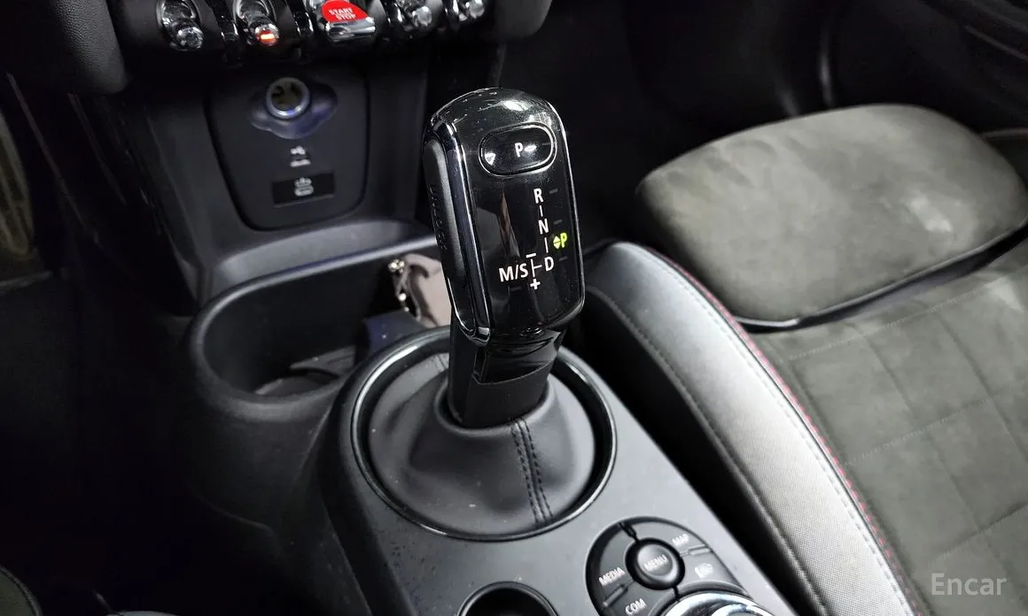 Фото 9 - Mini Cooper