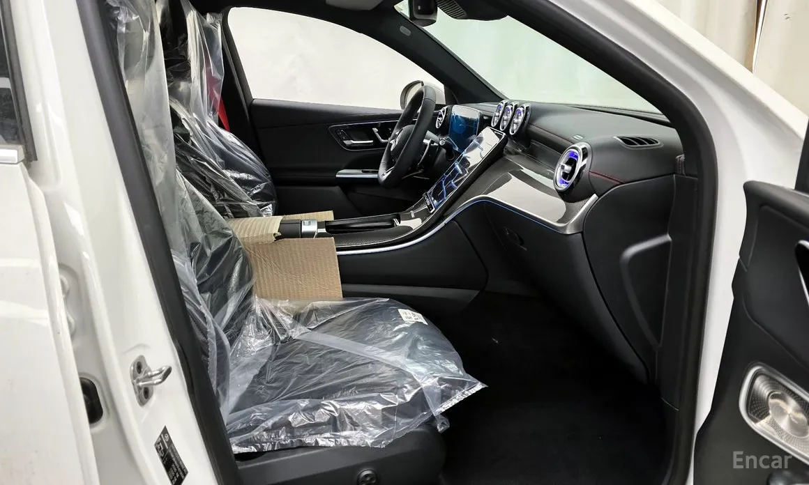 Фото 11 - Mercedes-Benz GLC-Class