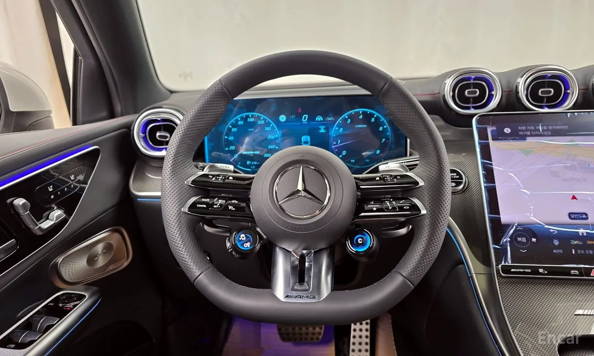 Фото 13 - Mercedes-Benz GLC-Class