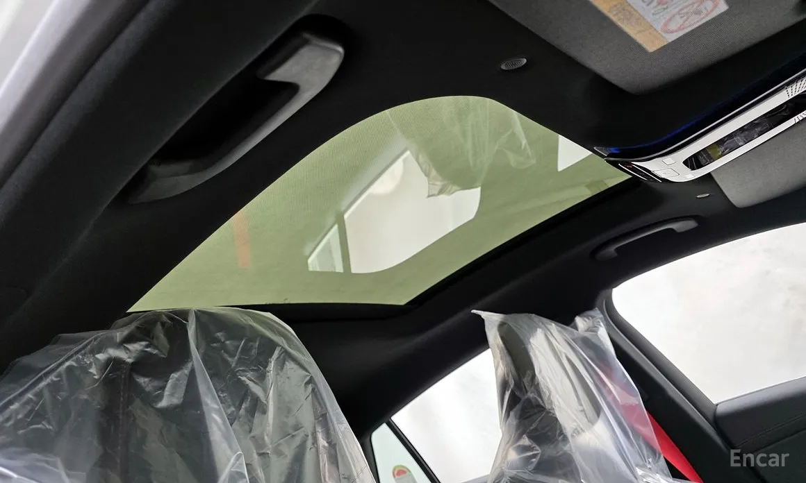 Фото 17 - Mercedes-Benz GLC-Class