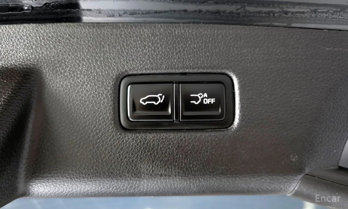 Photo 20 - Kia Carnival