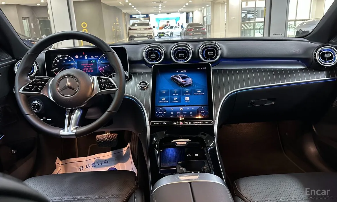 Фото 7 - Mercedes-Benz C-Class