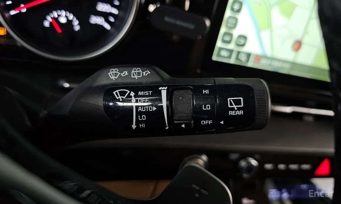 Photo 17 - Kia Carnival