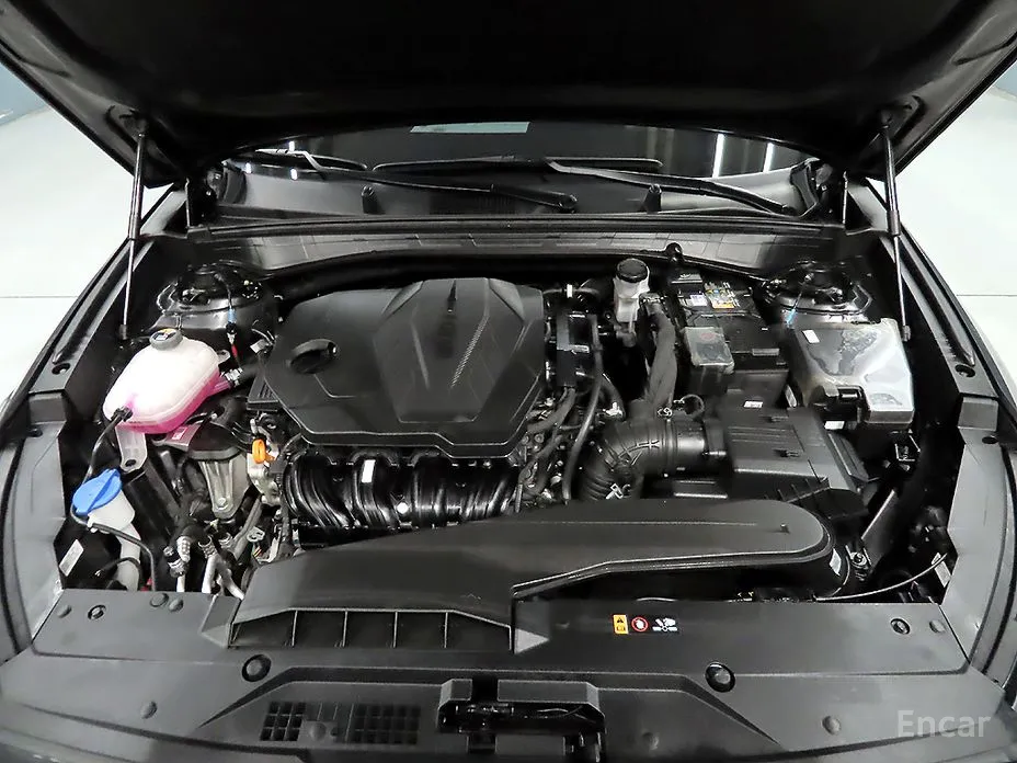 Фото 19 - Kia K8