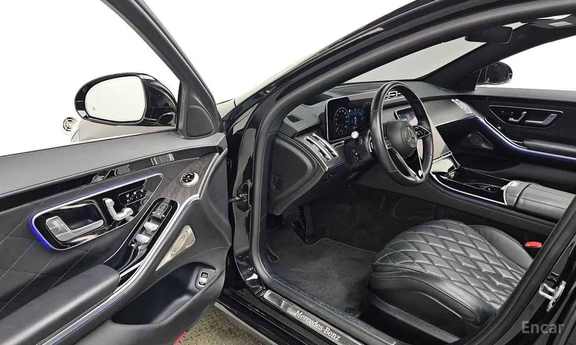 Фото 10 - Mercedes-Benz S-Class