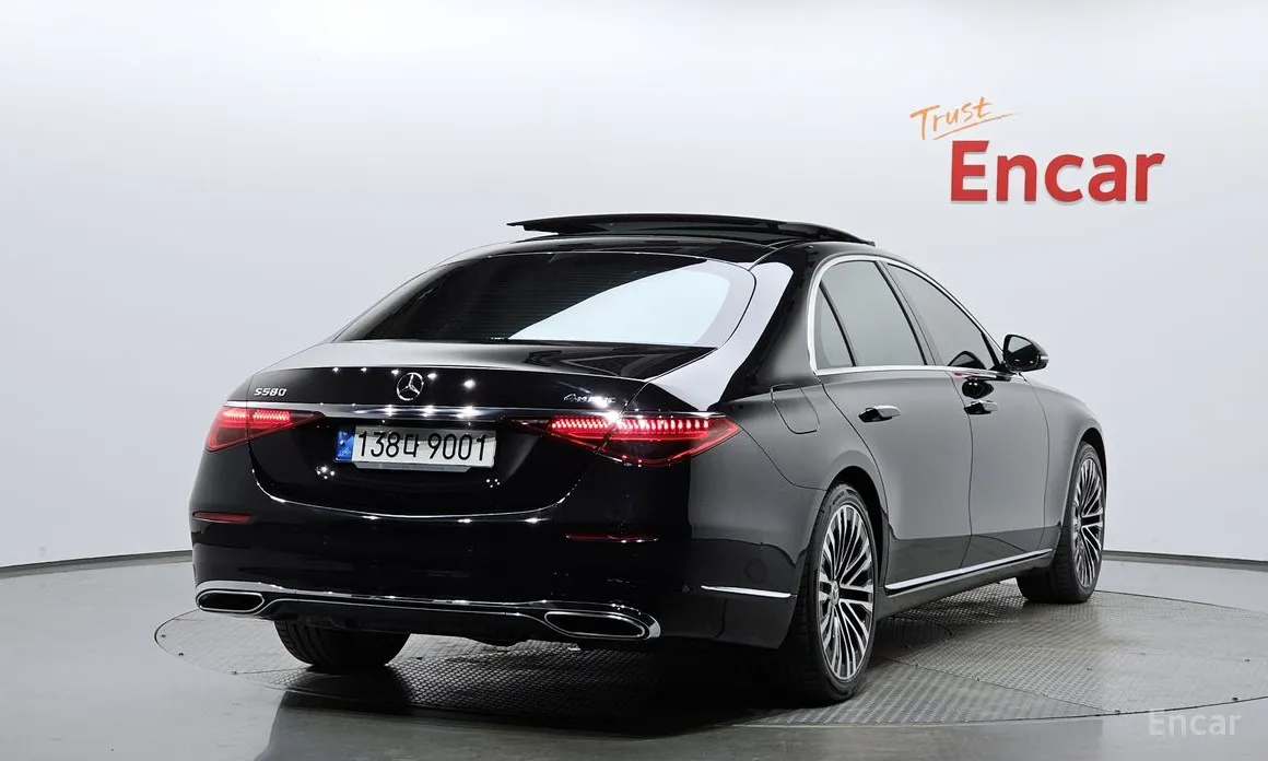 Фото 2 - Mercedes-Benz S-Class