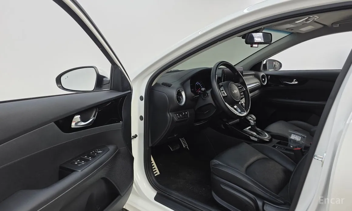 Фото 10 - Kia K3