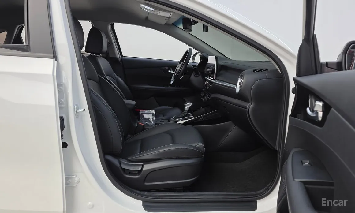 Фото 11 - Kia K3