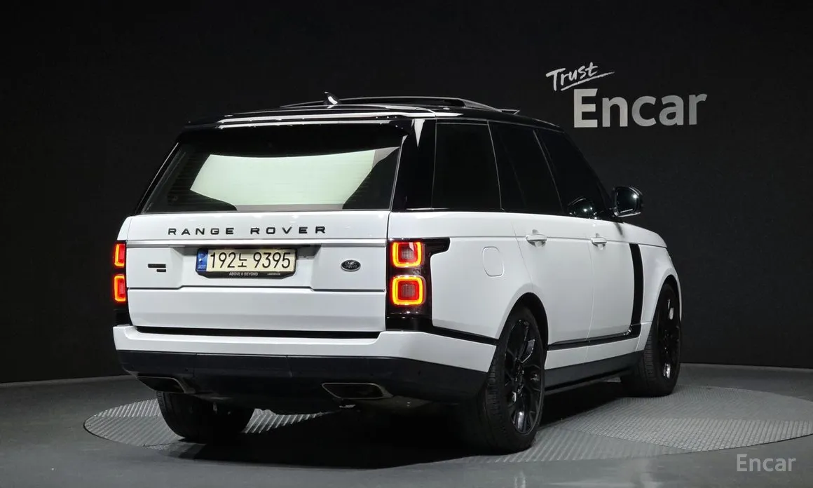 Фото 2 - Land Rover Range Rover