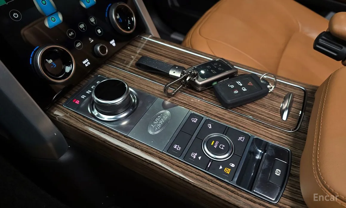 Фото 9 - Land Rover Range Rover