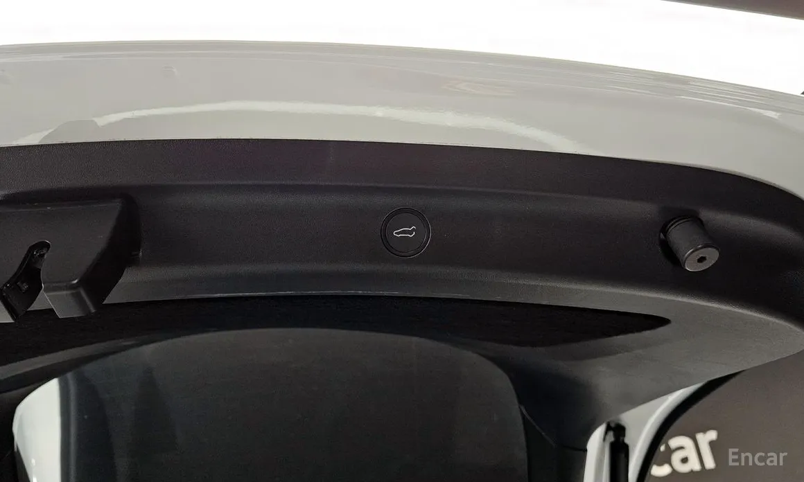 Фото 20 - Tesla Model Y