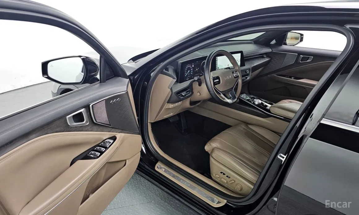 Фото 10 - Kia K8