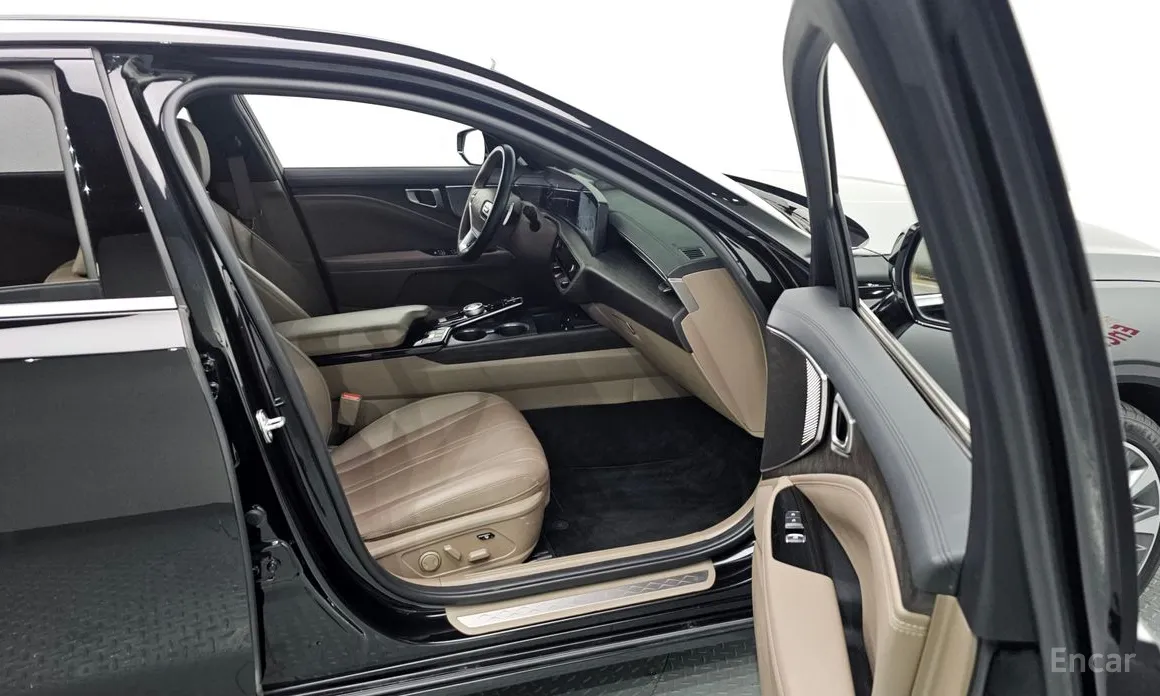 Фото 11 - Kia K8