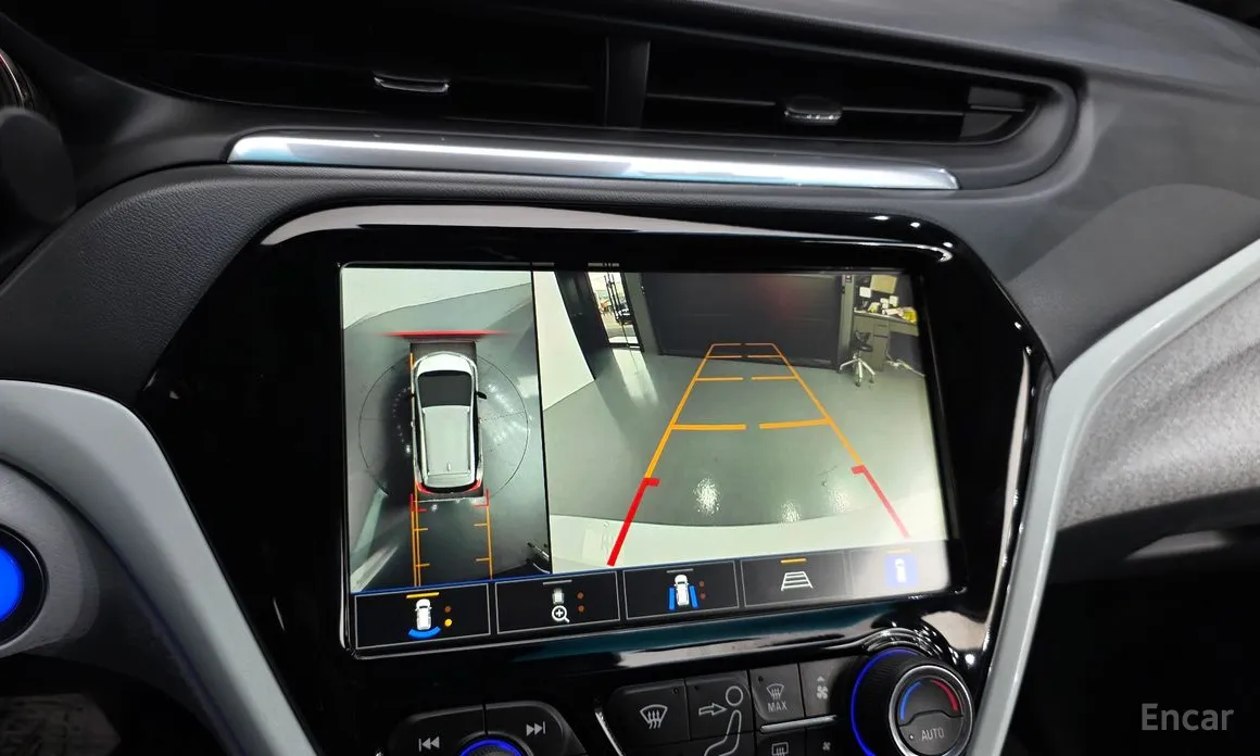 Фото 15 - Chevrolet Bolt EV