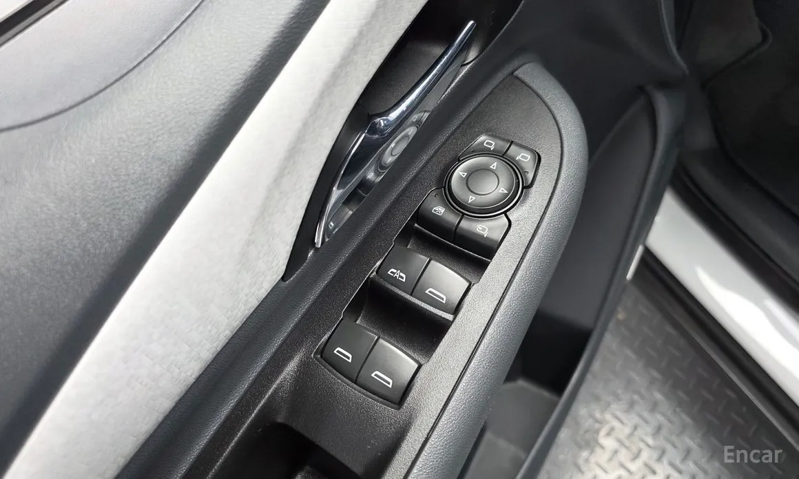 Фото 16 - Chevrolet Bolt EV