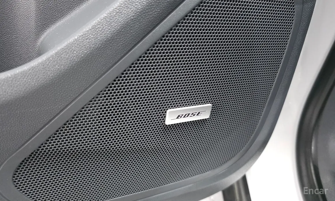 Фото 18 - Chevrolet Bolt EV