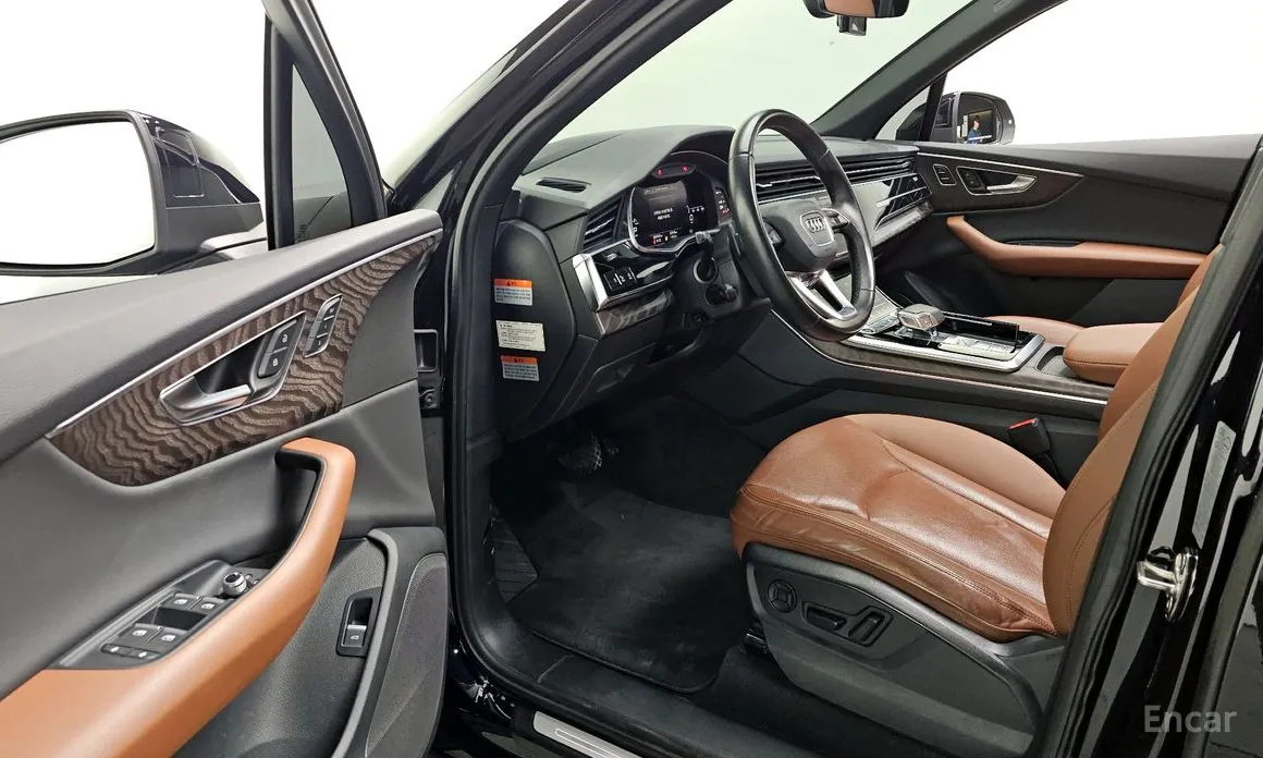 Фото 10 - Audi Q7