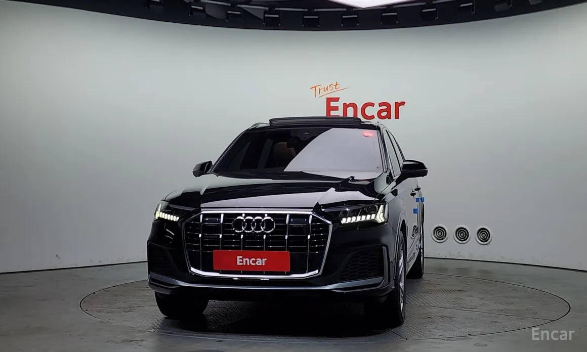 Фото 3 - Audi Q7