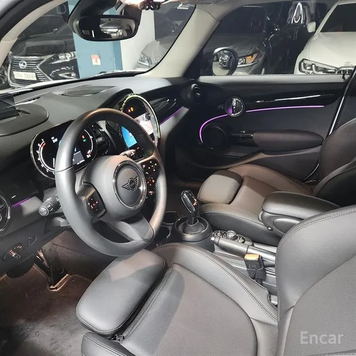 Фото 12 - Mini Cooper