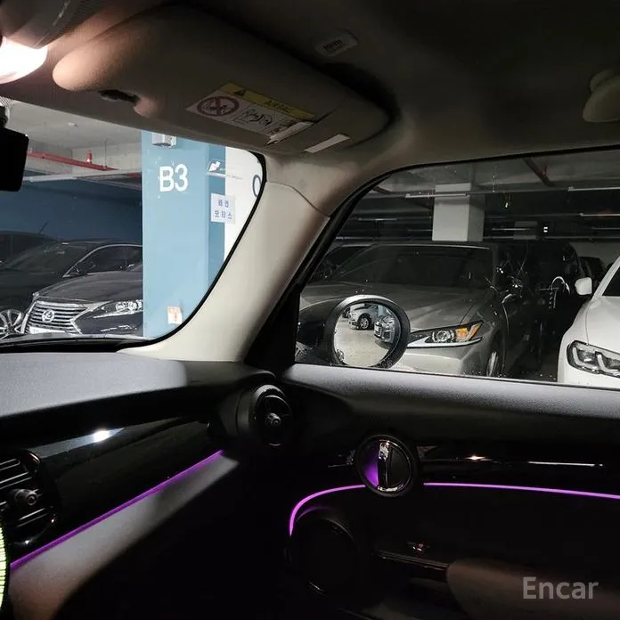 Фото 18 - Mini Cooper