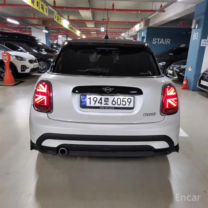 Фото 4 - Mini Cooper