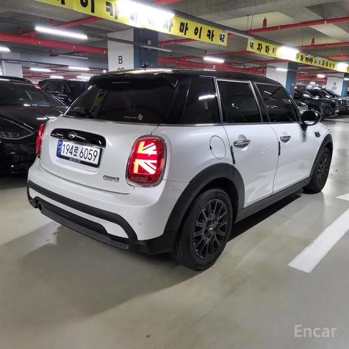 Фото 5 - Mini Cooper