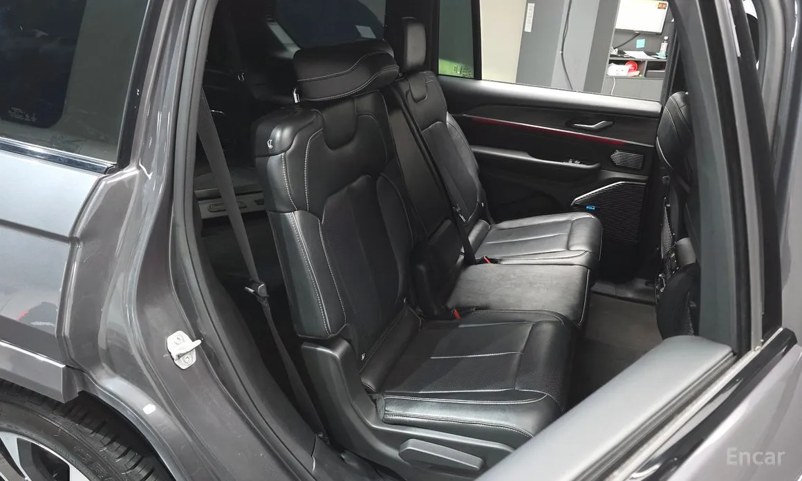 Фото 11 - Jeep Cherokee