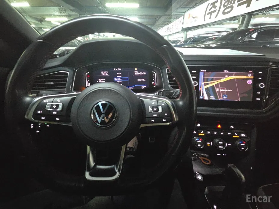 Фото 7 - Volkswagen T-Roc