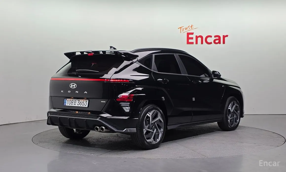 Фото 2 - Hyundai Kona