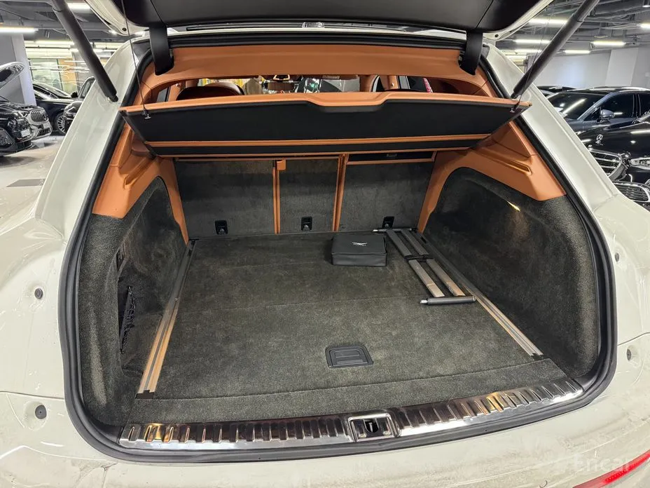 Фото 4 - Bentley Bentayga