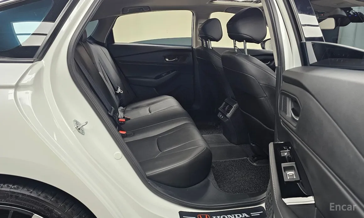 Фото 12 - Honda Accord