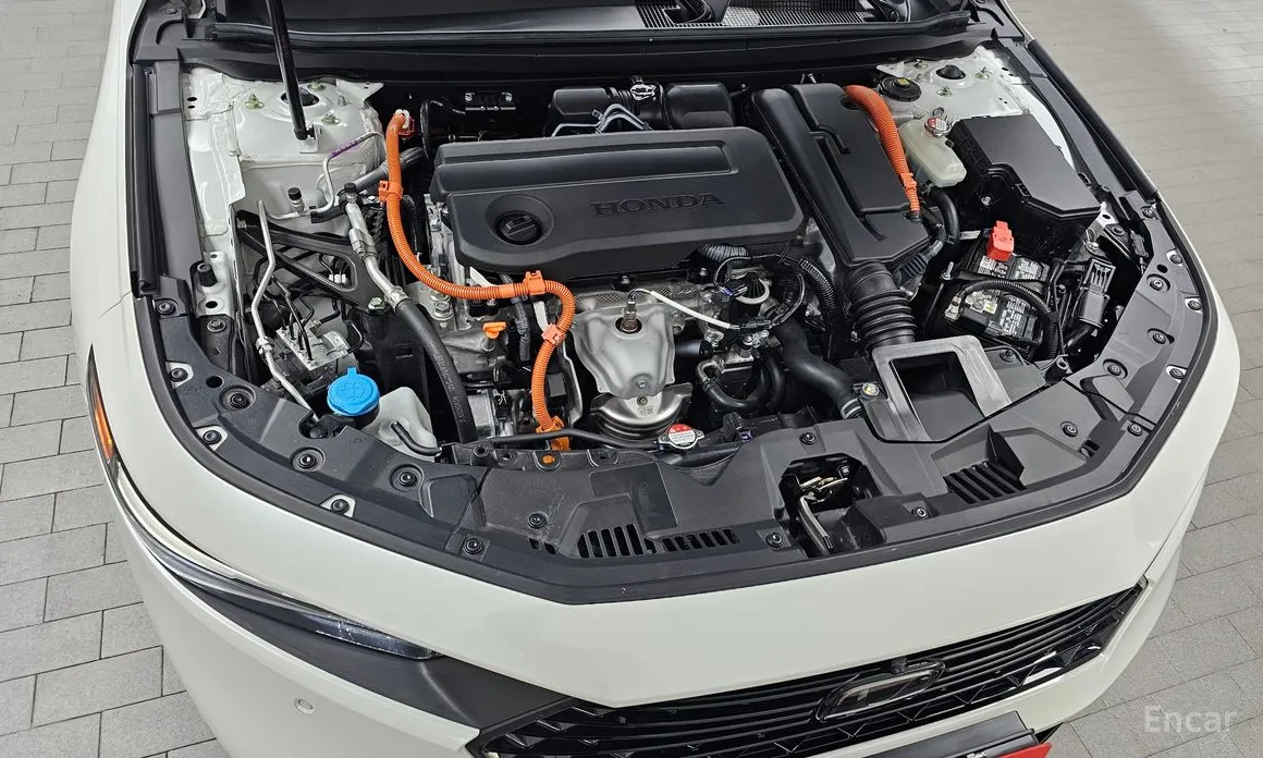 Фото 6 - Honda Accord