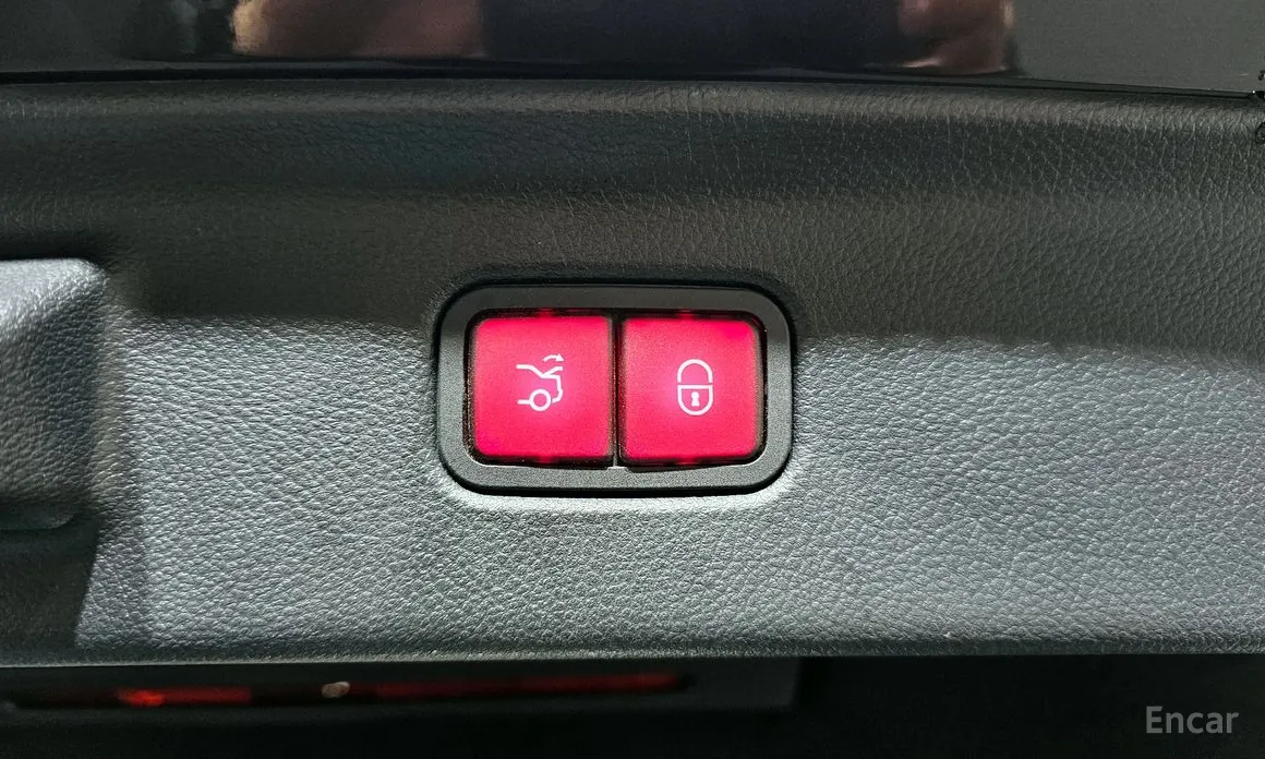 Фото 18 - Mercedes-Benz S-Class