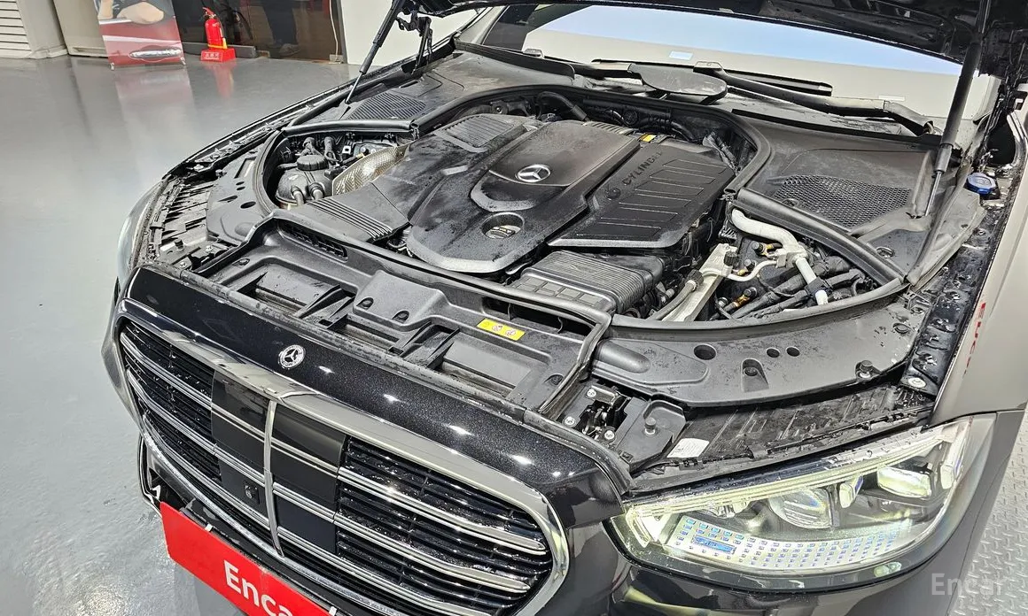 Фото 6 - Mercedes-Benz S-Class