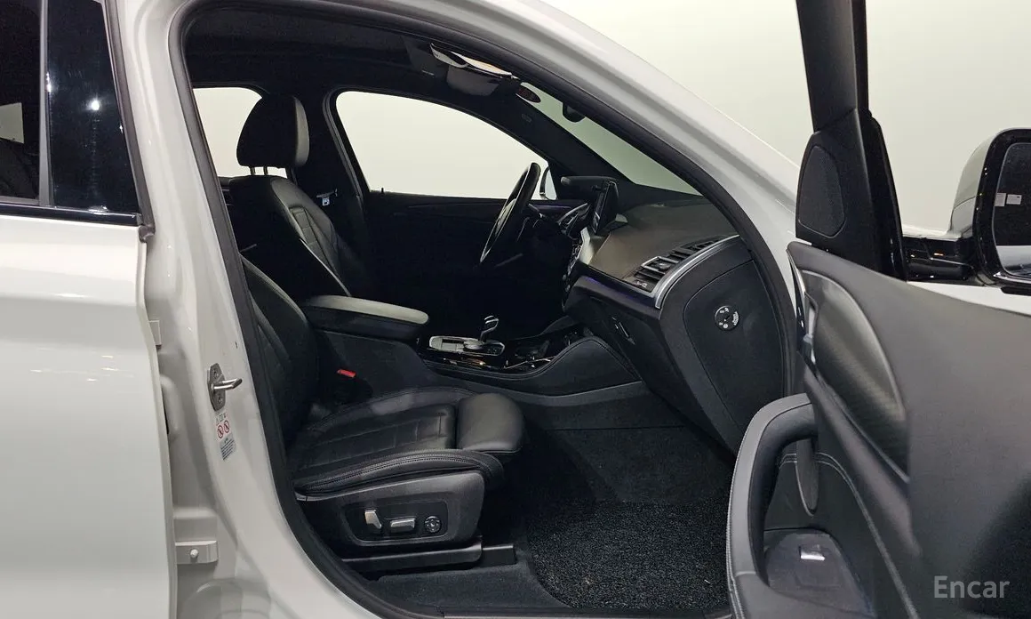 Фото 11 - BMW X4