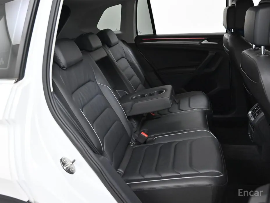 Фото 12 - Volkswagen Tiguan