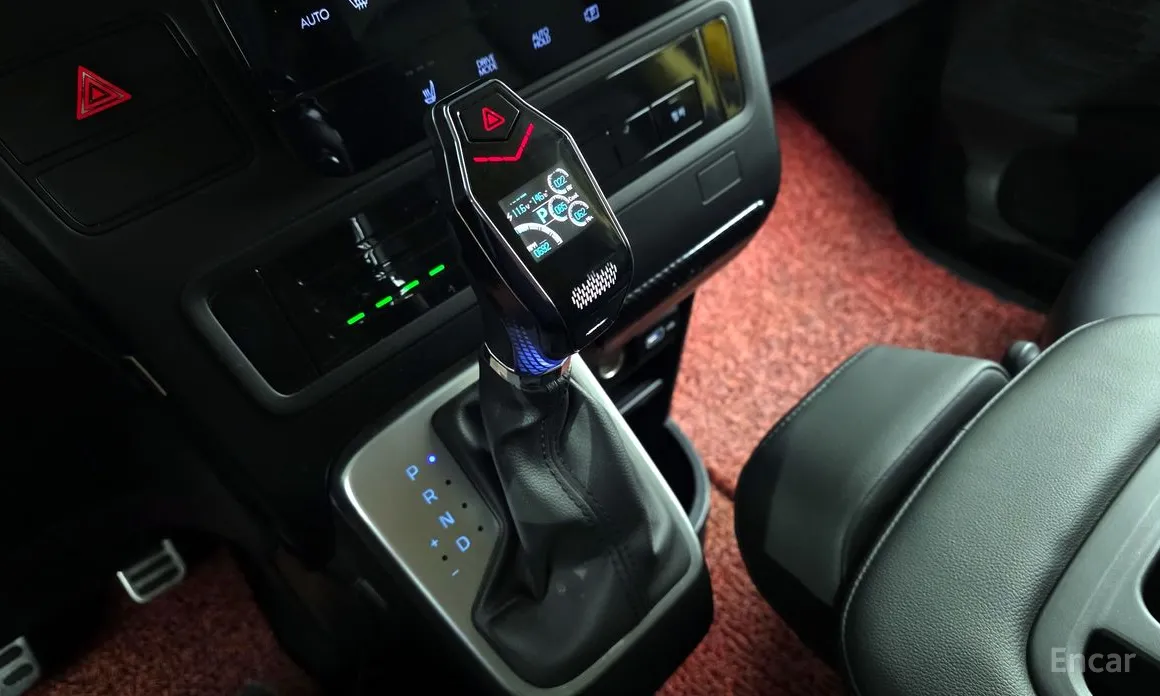 Фото 9 - Hyundai Staria