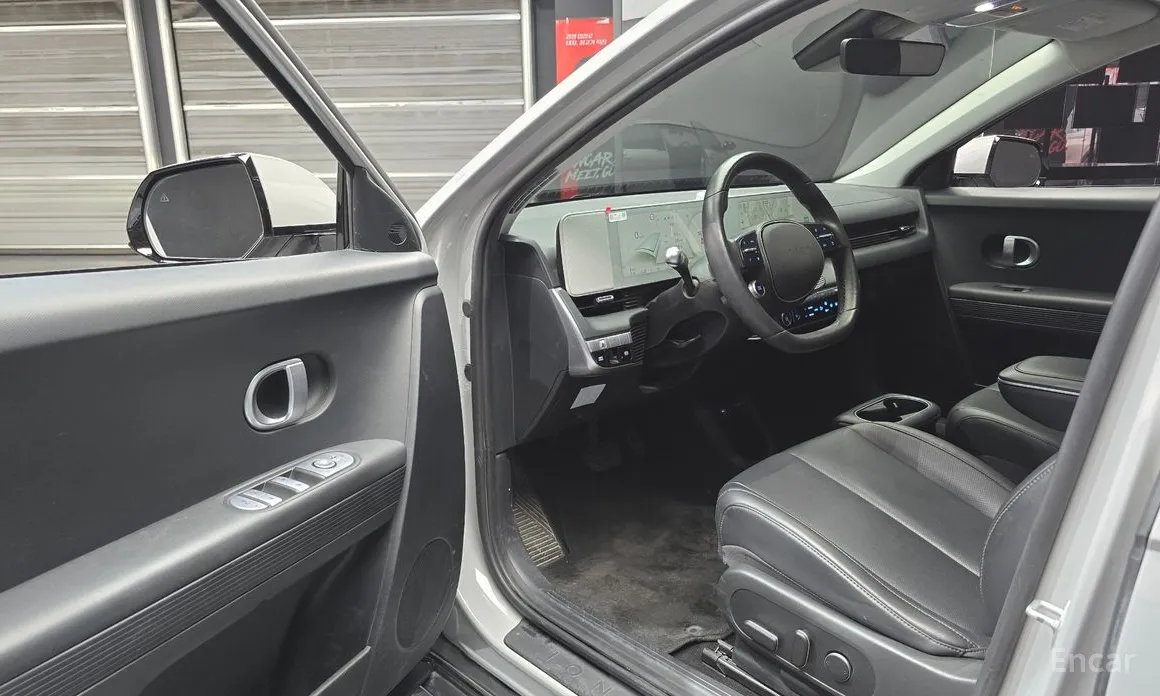 Photo 11 - Hyundai Ioniq 5