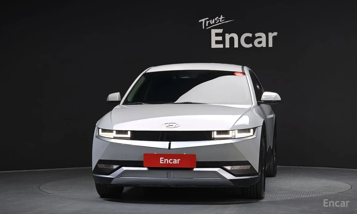 Photo 3 - Hyundai Ioniq 5