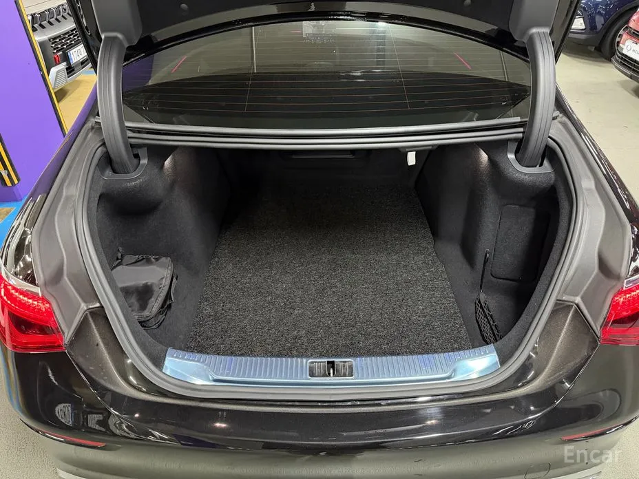 Фото 11 - Mercedes-Benz S-Class