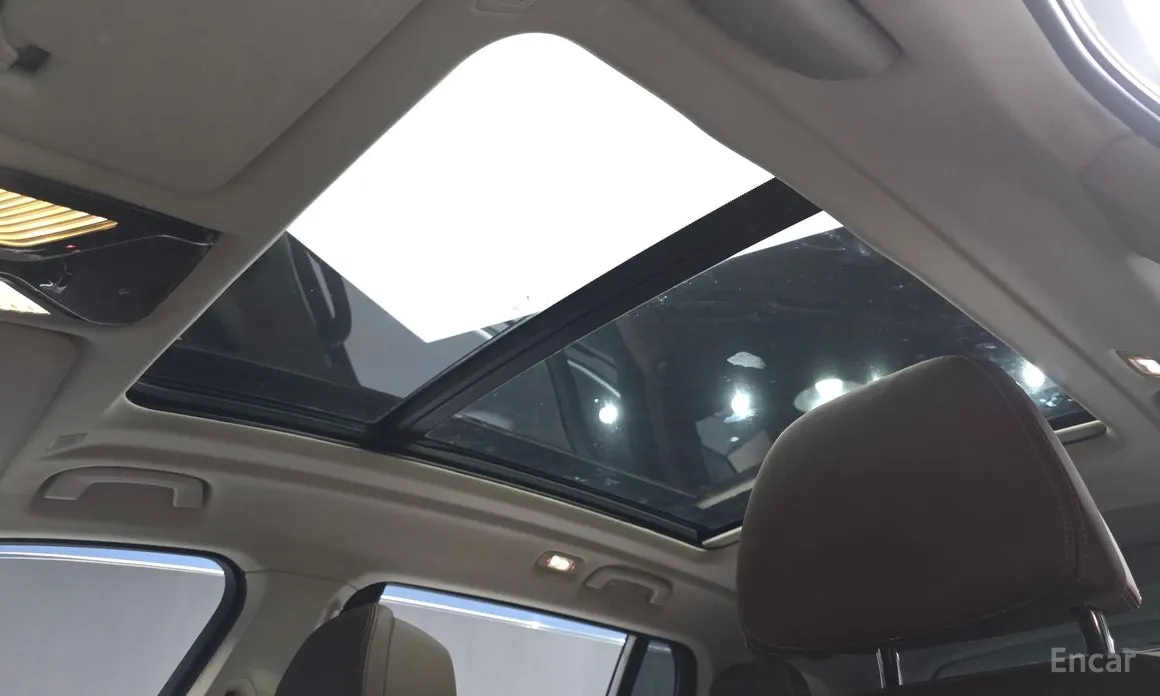 Фото 18 - BMW X7