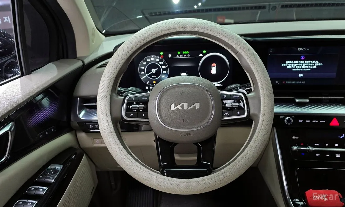 Фото 13 - Kia Carnival