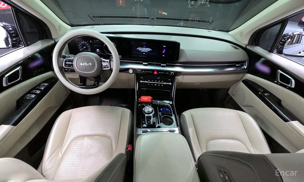 Фото 7 - Kia Carnival